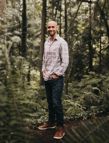 Rick Lundskow in rainforest